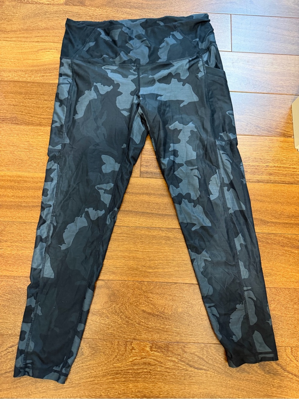 Women’s Prana 1X Black Camo leggings